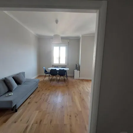 La Terrazza בית הארחה 4*